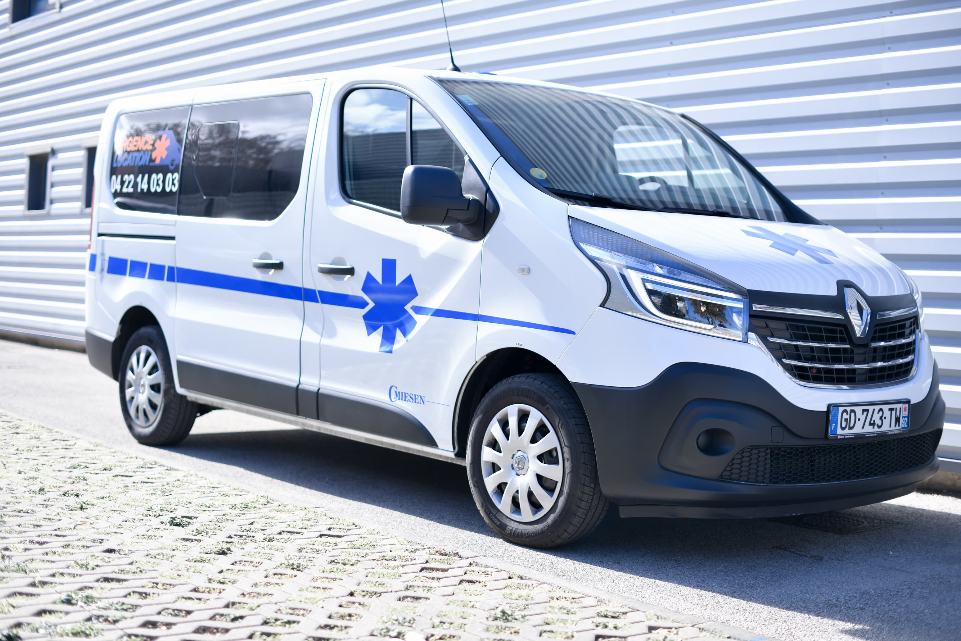 Votre ambulance est indisponible ? Pas vous !